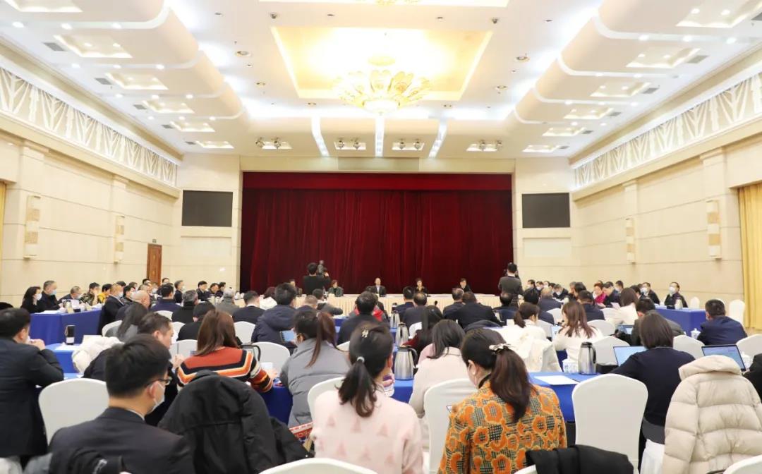 毛偉明省長出席全省民營企業(yè)家座談會，湘江電纜董事長侯少斌應(yīng)邀參加
