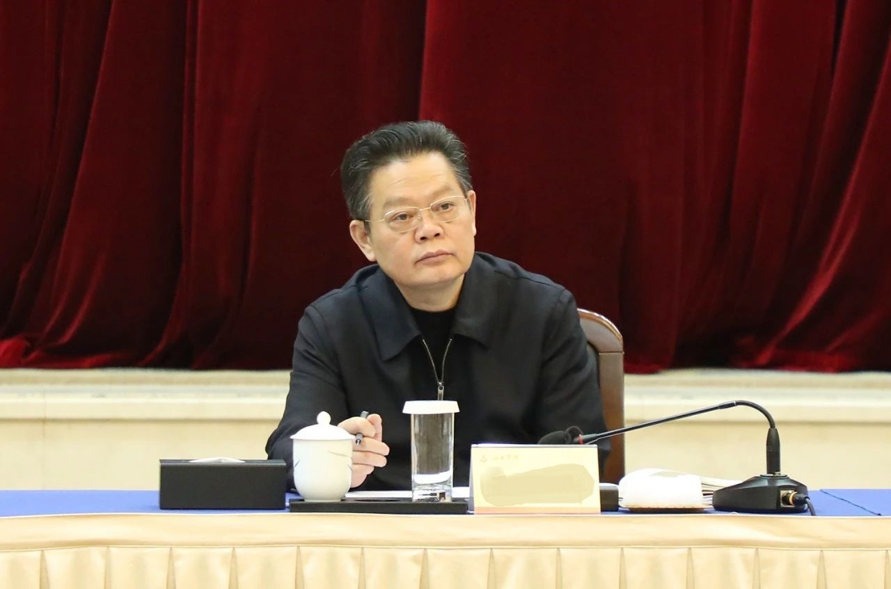 毛偉明省長出席全省民營企業(yè)家座談會，湘江電纜董事長侯少斌應邀參加